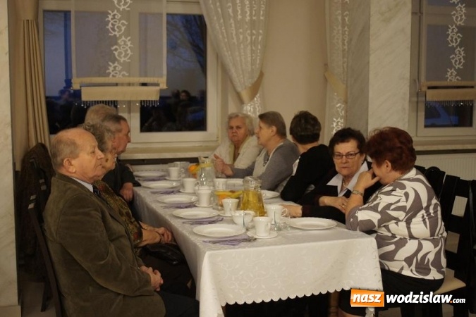 Zdjęcie w galerii na portalu naszwodzislaw.com: Dzień Babci i Dziadka w kole Emeryt&oacute;w i Rencist&oacute;w w Mszanie wiadomości z regionu