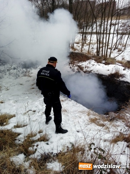 Zdjęcie w galerii na portalu naszwodzislaw.com: Wilchwy: Na terenie byłej kopalni palił się bunkier wiadomości z regionu