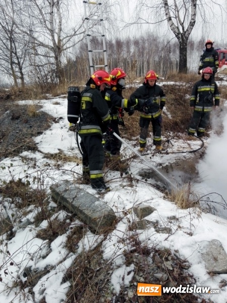 Zdjęcie w galerii na portalu naszwodzislaw.com: Wilchwy: Na terenie byłej kopalni palił się bunkier wiadomości z regionu