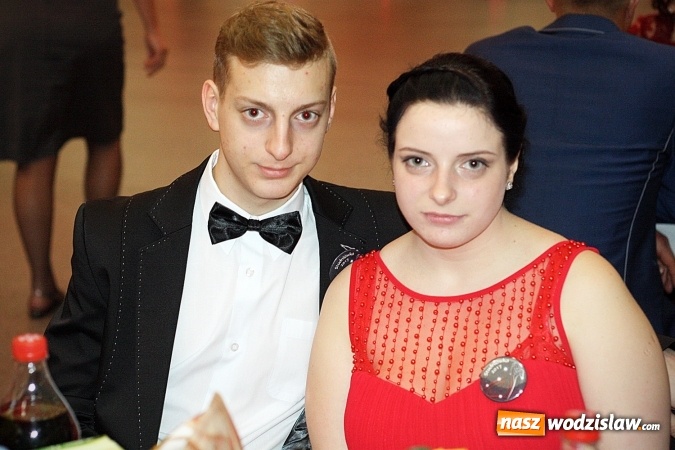 Zdjęcie w galerii na portalu naszwodzislaw.com: Studni&oacute;wka wodzisławskiego Ekonomika. Tak bawią się trzy klasy wiadomości z regionu