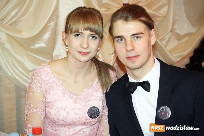 Zdjęcie w galerii na portalu naszwodzislaw.com: Studni&oacute;wka wodzisławskiego Ekonomika. Tak bawią się trzy klasy wiadomości z regionu