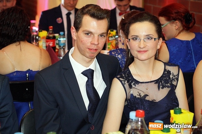 Zdjęcie w galerii na portalu naszwodzislaw.com: Studni&oacute;wka wodzisławskiego Ekonomika. Tak bawią się trzy klasy wiadomości z regionu