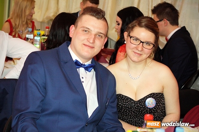 Zdjęcie w galerii na portalu naszwodzislaw.com: Studni&oacute;wka wodzisławskiego Ekonomika. Tak bawią się trzy klasy wiadomości z regionu