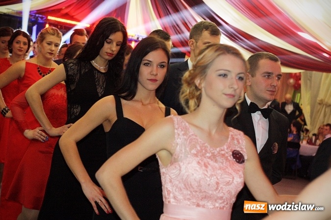 Zdjęcie w galerii na portalu naszwodzislaw.com: Studni&oacute;wka wodzisławskiego Ekonomika. Tak bawią się trzy klasy wiadomości z regionu