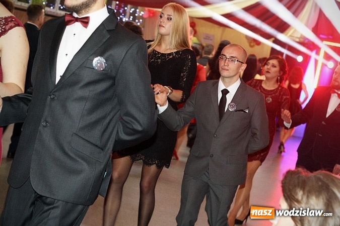 Zdjęcie w galerii na portalu naszwodzislaw.com: Studni&oacute;wka wodzisławskiego Ekonomika. Tak bawią się trzy klasy wiadomości z regionu