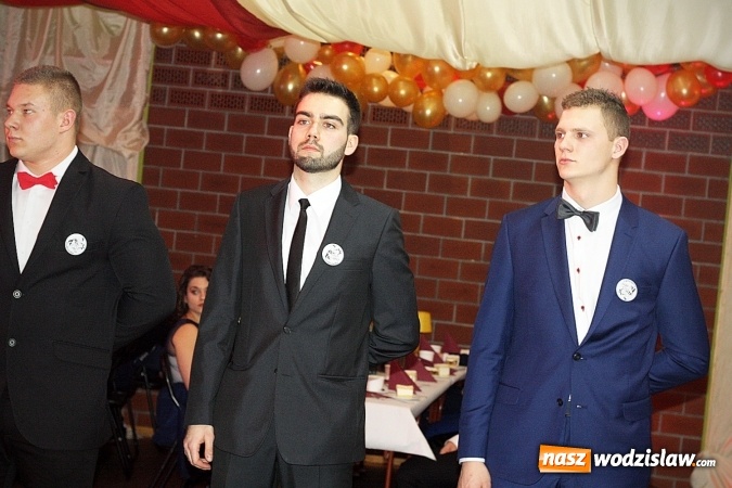 Zdjęcie w galerii na portalu naszwodzislaw.com: Studni&oacute;wka wodzisławskiego Ekonomika. Tak bawią się trzy klasy wiadomości z regionu