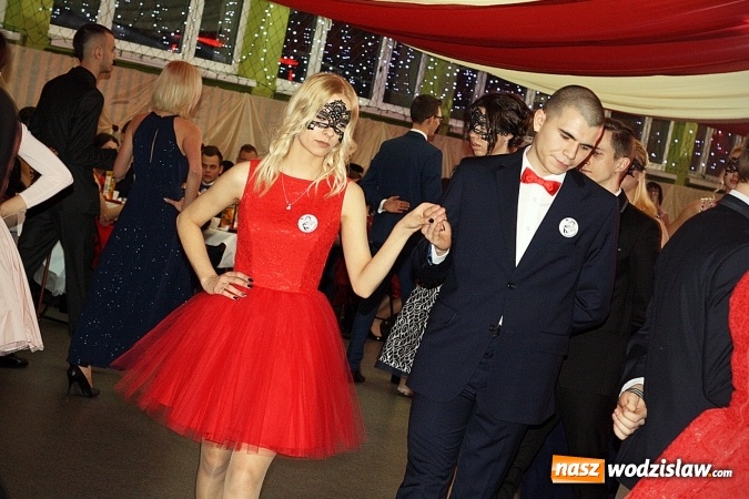 Zdjęcie w galerii na portalu naszwodzislaw.com: Studni&oacute;wka wodzisławskiego Ekonomika. Tak bawią się trzy klasy wiadomości z regionu