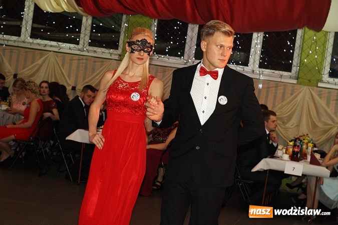 Zdjęcie w galerii na portalu naszwodzislaw.com: Studni&oacute;wka wodzisławskiego Ekonomika. Tak bawią się trzy klasy wiadomości z regionu