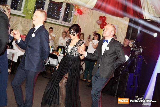 Zdjęcie w galerii na portalu naszwodzislaw.com: Studni&oacute;wka wodzisławskiego Ekonomika. Tak bawią się trzy klasy wiadomości z regionu