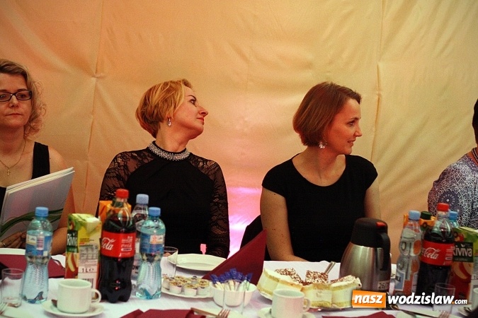 Zdjęcie w galerii na portalu naszwodzislaw.com: Studni&oacute;wka wodzisławskiego Ekonomika. Tak bawią się trzy klasy wiadomości z regionu