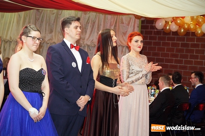 Zdjęcie w galerii na portalu naszwodzislaw.com: Studni&oacute;wka wodzisławskiego Ekonomika. Tak bawią się trzy klasy wiadomości z regionu