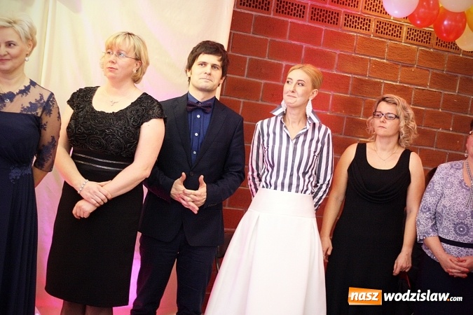 Zdjęcie w galerii na portalu naszwodzislaw.com: Studni&oacute;wka wodzisławskiego Ekonomika. Tak bawią się trzy klasy wiadomości z regionu