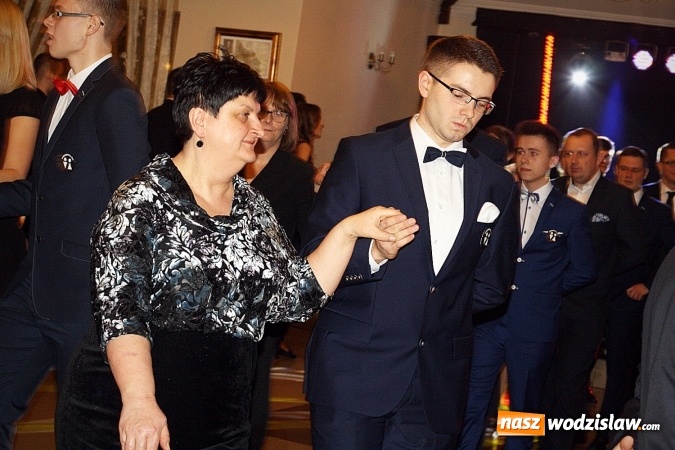 Zdjęcie w galerii na portalu naszwodzislaw.com: Za 88 dni matura. Uczniowie z ZST świętują w Gościńcu Wodzisławskim wiadomości z regionu