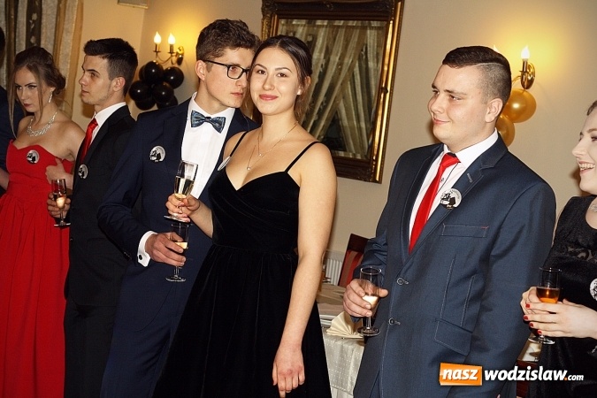 Zdjęcie w galerii na portalu naszwodzislaw.com: Za 88 dni matura. Uczniowie z ZST świętują w Gościńcu Wodzisławskim wiadomości z regionu