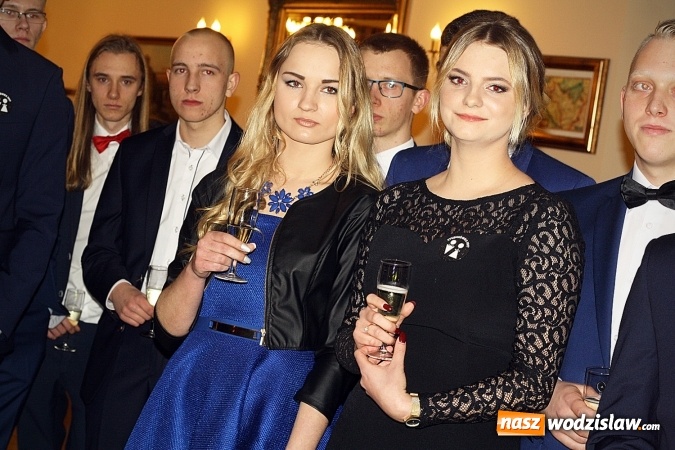 Zdjęcie w galerii na portalu naszwodzislaw.com: Za 88 dni matura. Uczniowie z ZST świętują w Gościńcu Wodzisławskim wiadomości z regionu