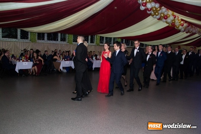 Zdjęcie w galerii na portalu naszwodzislaw.com: Drugi dzień studniówek w wodzisławskim Ekonomiku  wiadomości z regionu