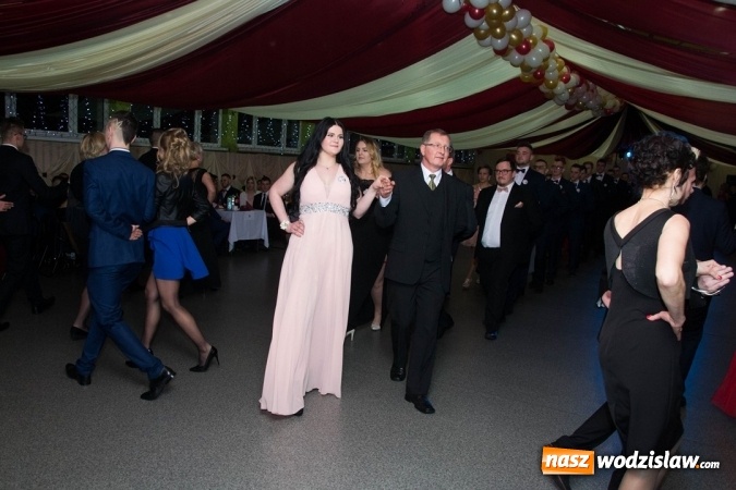 Zdjęcie w galerii na portalu naszwodzislaw.com: Drugi dzień studniówek w wodzisławskim Ekonomiku  wiadomości z regionu