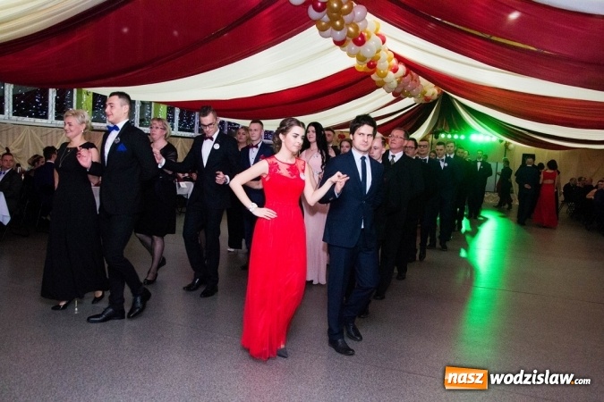 Zdjęcie w galerii na portalu naszwodzislaw.com: Drugi dzień studniówek w wodzisławskim Ekonomiku  wiadomości z regionu