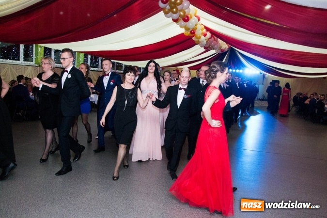 Zdjęcie w galerii na portalu naszwodzislaw.com: Drugi dzień studniówek w wodzisławskim Ekonomiku  wiadomości z regionu