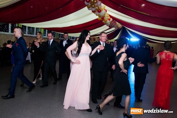 Zdjęcie w galerii na portalu naszwodzislaw.com: Drugi dzień studniówek w wodzisławskim Ekonomiku  wiadomości z regionu