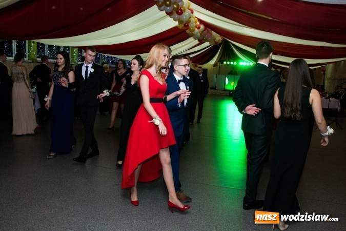 Zdjęcie w galerii na portalu naszwodzislaw.com: Drugi dzień studniówek w wodzisławskim Ekonomiku  wiadomości z regionu