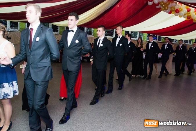 Zdjęcie w galerii na portalu naszwodzislaw.com: Drugi dzień studniówek w wodzisławskim Ekonomiku  wiadomości z regionu