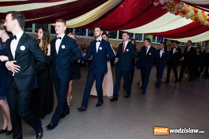 Zdjęcie w galerii na portalu naszwodzislaw.com: Drugi dzień studniówek w wodzisławskim Ekonomiku  wiadomości z regionu