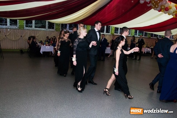 Zdjęcie w galerii na portalu naszwodzislaw.com: Drugi dzień studniówek w wodzisławskim Ekonomiku  wiadomości z regionu