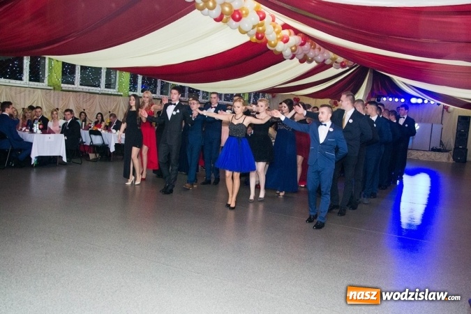 Zdjęcie w galerii na portalu naszwodzislaw.com: Drugi dzień studniówek w wodzisławskim Ekonomiku  wiadomości z regionu