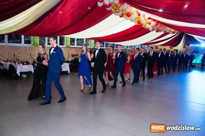 Zdjęcie w galerii na portalu naszwodzislaw.com: Drugi dzień studniówek w wodzisławskim Ekonomiku  wiadomości z regionu