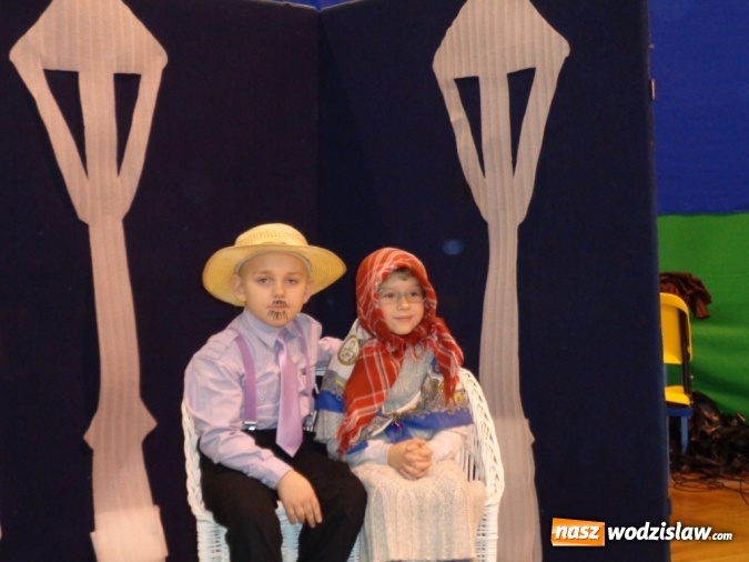 Zdjęcie w galerii na portalu naszwodzislaw.com: Dzień Babci i Dziadka w Zespole Szkolno – Przedszkolnym nr 5  wiadomości z regionu