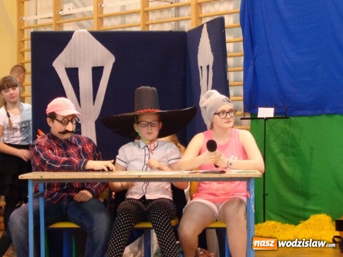 Zdjęcie w galerii na portalu naszwodzislaw.com: Dzień Babci i Dziadka w Zespole Szkolno – Przedszkolnym nr 5  wiadomości z regionu