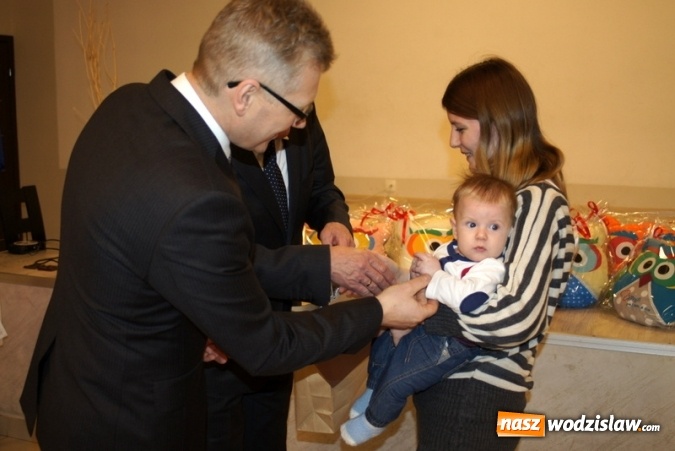 Zdjęcie w galerii na portalu naszwodzislaw.com: Mszana: Gwarno i wesoło na spotkaniu z najmłodszymi mieszkańcami wiadomości z regionu