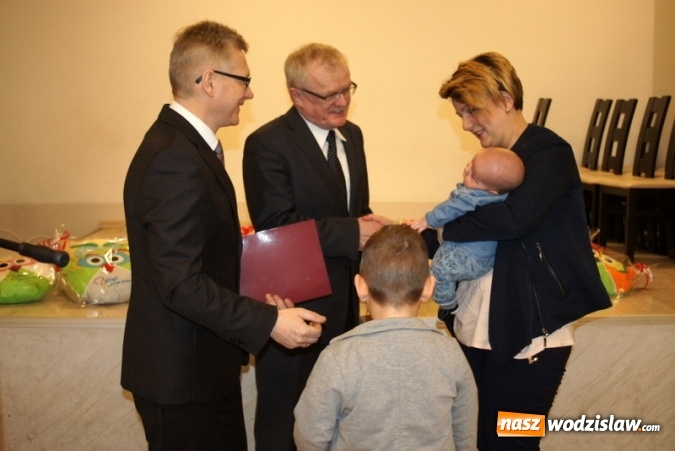 Zdjęcie w galerii na portalu naszwodzislaw.com: Mszana: Gwarno i wesoło na spotkaniu z najmłodszymi mieszkańcami wiadomości z regionu