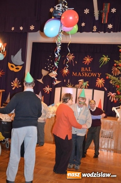 Zdjęcie w galerii na portalu naszwodzislaw.com: Karnawałowa maskarada w gorzyckim DPS wiadomości z regionu