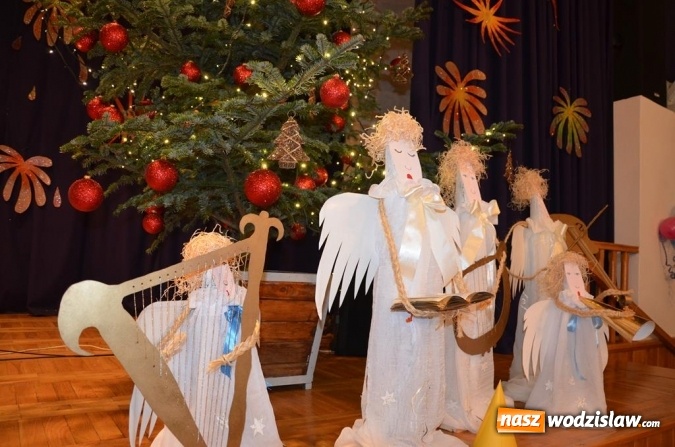 Zdjęcie w galerii na portalu naszwodzislaw.com: Karnawałowa maskarada w gorzyckim DPS wiadomości z regionu