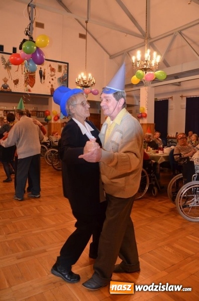 Zdjęcie w galerii na portalu naszwodzislaw.com: Karnawałowa maskarada w gorzyckim DPS wiadomości z regionu