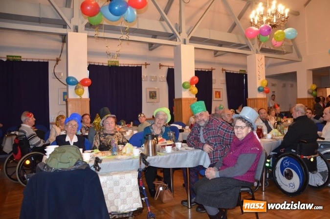 Zdjęcie w galerii na portalu naszwodzislaw.com: Karnawałowa maskarada w gorzyckim DPS wiadomości z regionu