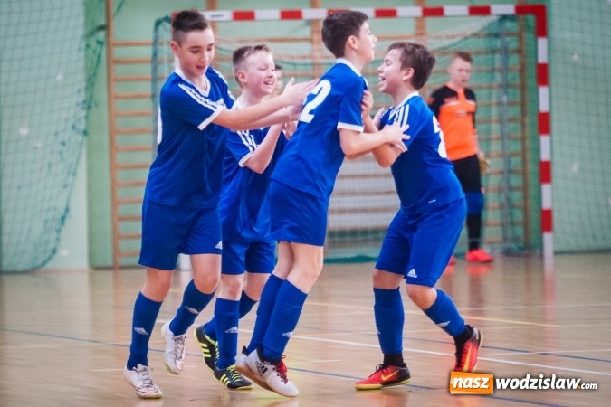 Zdjęcie w galerii na portalu naszwodzislaw.com: Zimowa Liga Halowa. Naprzód Rydułtowy wygrał Ligę Europy. Wysokie miejsca zespołów z regionu w Lidze Mistrzów wiadomości z regionu