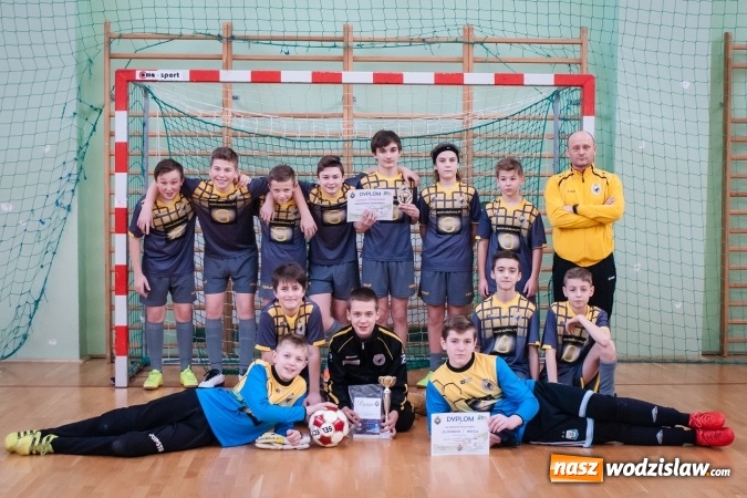 Zdjęcie w galerii na portalu naszwodzislaw.com: Zimowa Liga Halowa. Naprzód Rydułtowy wygrał Ligę Europy. Wysokie miejsca zespołów z regionu w Lidze Mistrzów wiadomości z regionu