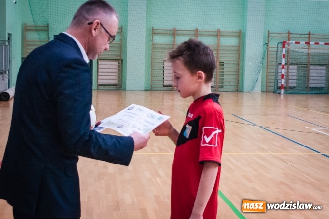 Zdjęcie w galerii na portalu naszwodzislaw.com: Zimowa Liga Halowa. Naprzód Rydułtowy wygrał Ligę Europy. Wysokie miejsca zespołów z regionu w Lidze Mistrzów wiadomości z regionu