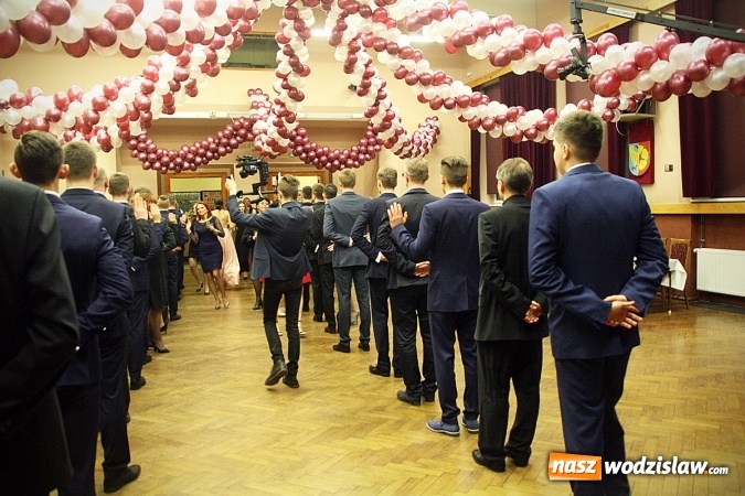 Zdjęcie w galerii na portalu naszwodzislaw.com: I LO w Wodzisławiu Śląskim zakończyło maraton studni&oacute;wkowy. Zobacz zdjęcia wiadomości z regionu