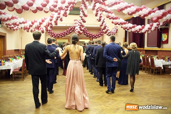 Zdjęcie w galerii na portalu naszwodzislaw.com: I LO w Wodzisławiu Śląskim zakończyło maraton studni&oacute;wkowy. Zobacz zdjęcia wiadomości z regionu