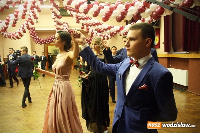 Zdjęcie w galerii na portalu naszwodzislaw.com: I LO w Wodzisławiu Śląskim zakończyło maraton studni&oacute;wkowy. Zobacz zdjęcia wiadomości z regionu