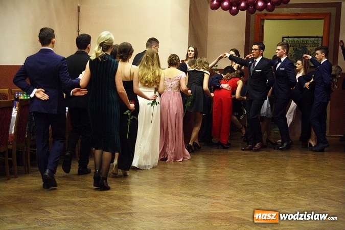 Zdjęcie w galerii na portalu naszwodzislaw.com: I LO w Wodzisławiu Śląskim zakończyło maraton studni&oacute;wkowy. Zobacz zdjęcia wiadomości z regionu