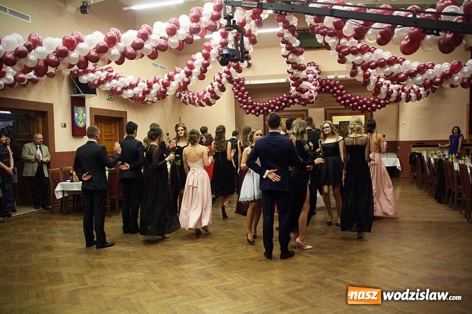 Zdjęcie w galerii na portalu naszwodzislaw.com: I LO w Wodzisławiu Śląskim zakończyło maraton studni&oacute;wkowy. Zobacz zdjęcia wiadomości z regionu