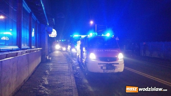 Zdjęcie w galerii na portalu naszwodzislaw.com: W Gorzycach przy Raciborskiej paliła się restauracja wiadomości z regionu