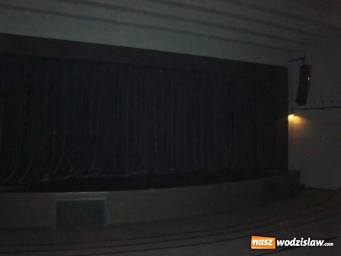 Zdjęcie w galerii na portalu naszwodzislaw.com: WCK prezentuje odnowioną salę widowiskową  wiadomości z regionu