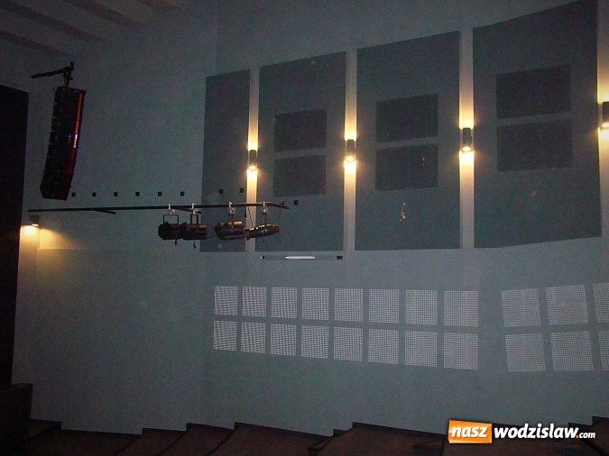 Zdjęcie w galerii na portalu naszwodzislaw.com: WCK prezentuje odnowioną salę widowiskową  wiadomości z regionu