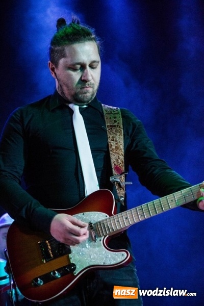 Zdjęcie w galerii na portalu naszwodzislaw.com: Walentynki w Radlinie: Cała Góra Barwinków  wiadomości z regionu